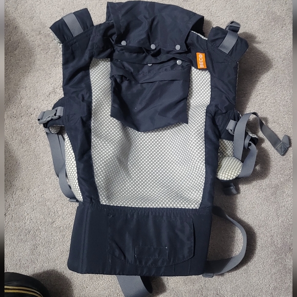 ✅✅ SOLD ✅✅ Beco Toddler baby carr13r - Picture 6 of 8